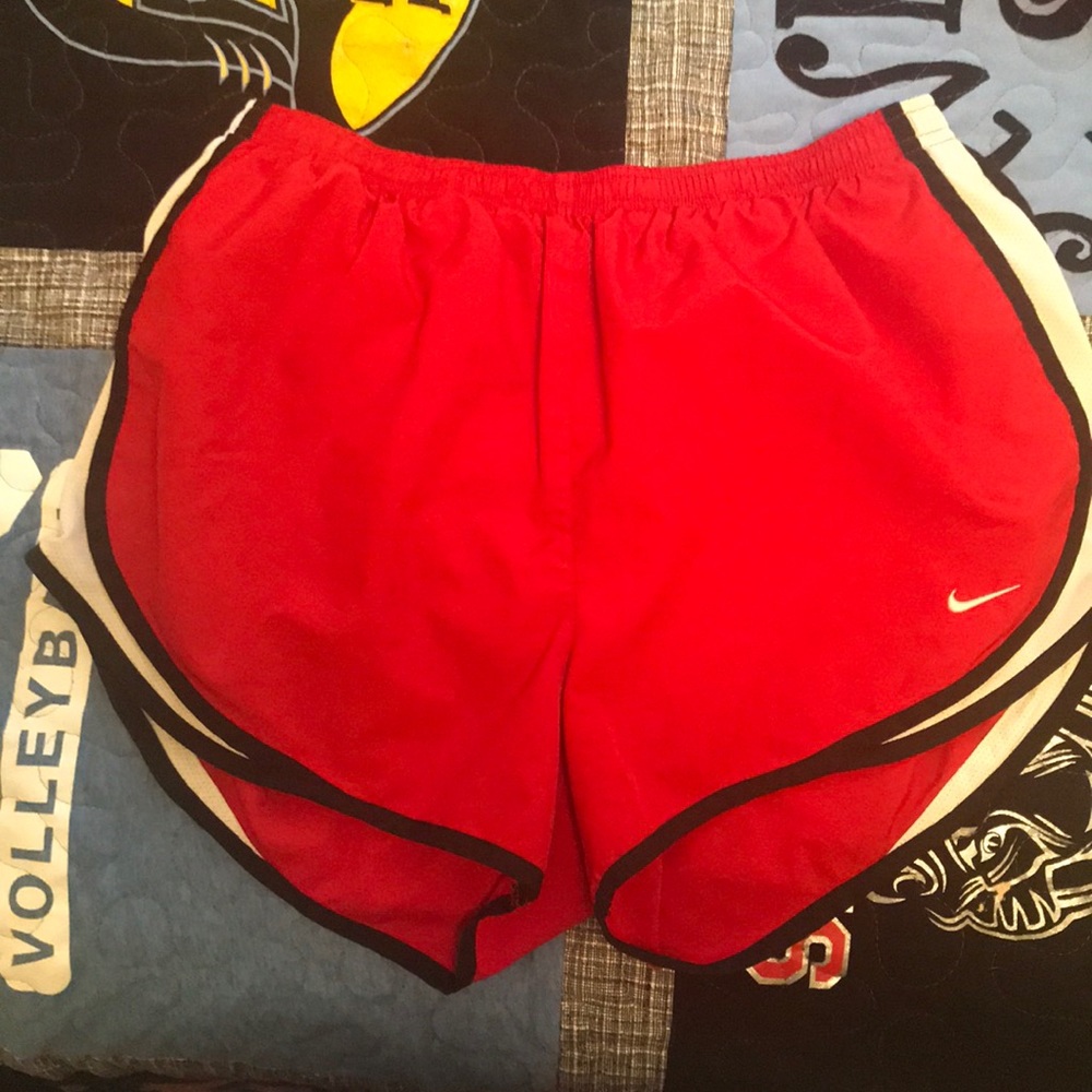 Nike short